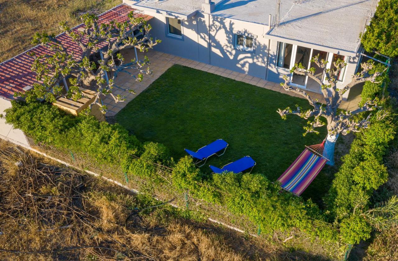 Petrakis Afrathias Garden House Villa Kalamaki  Eksteriør bilde