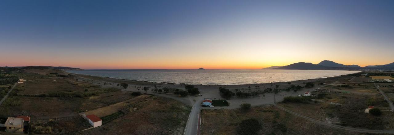 Petrakis Afrathias Garden House Villa Kalamaki  Eksteriør bilde